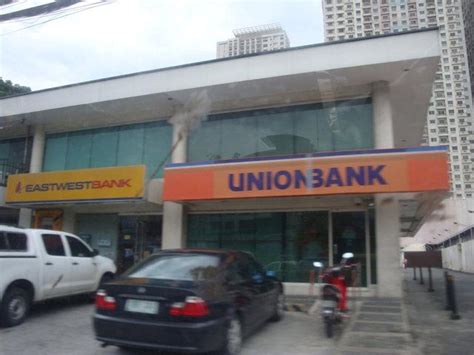 Branches of Union Bank in Quezon City, Metro Manila .